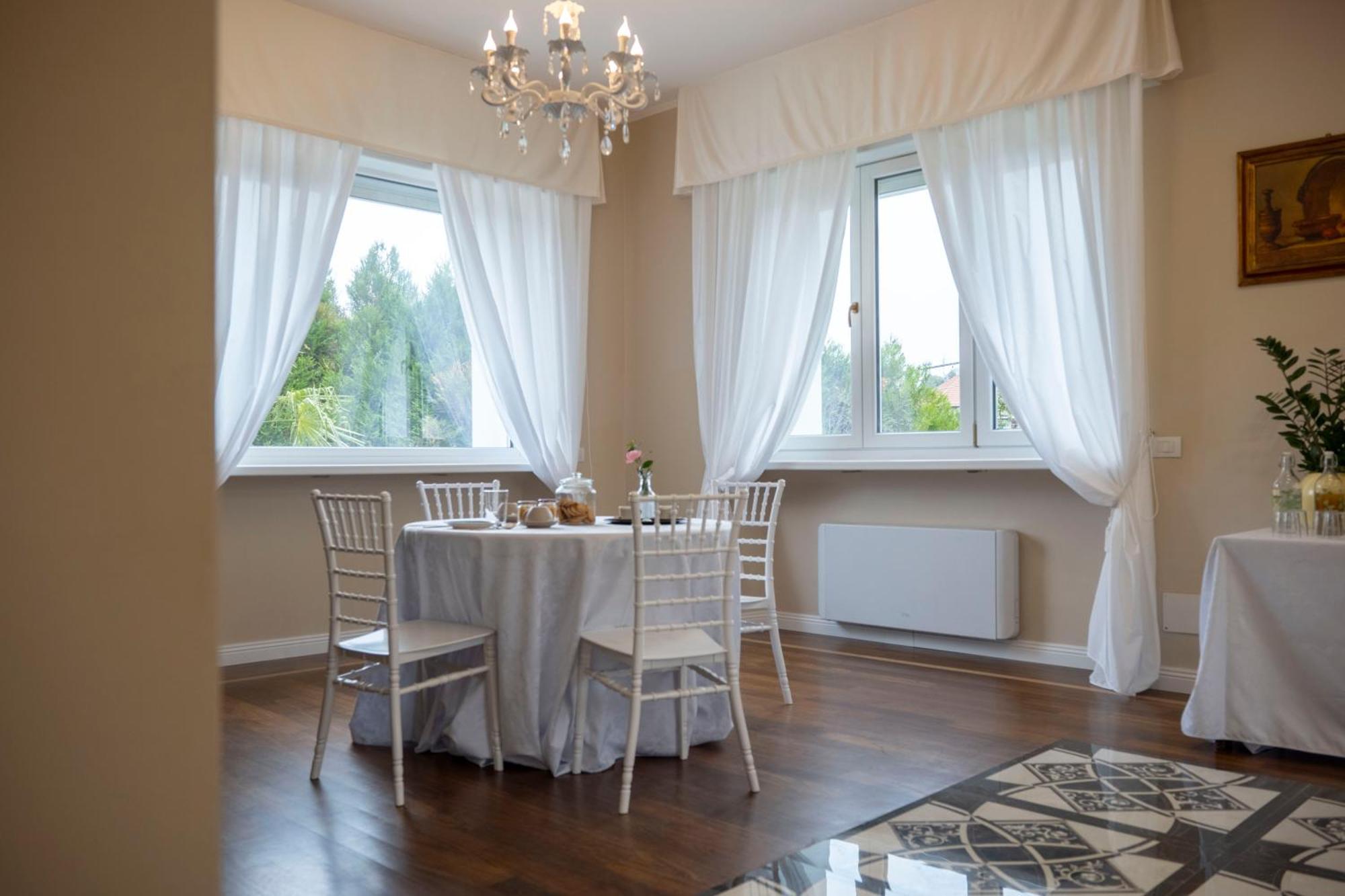 Villa Marchese Lake Maggiore ソンマ・ロンバルド エクステリア 写真