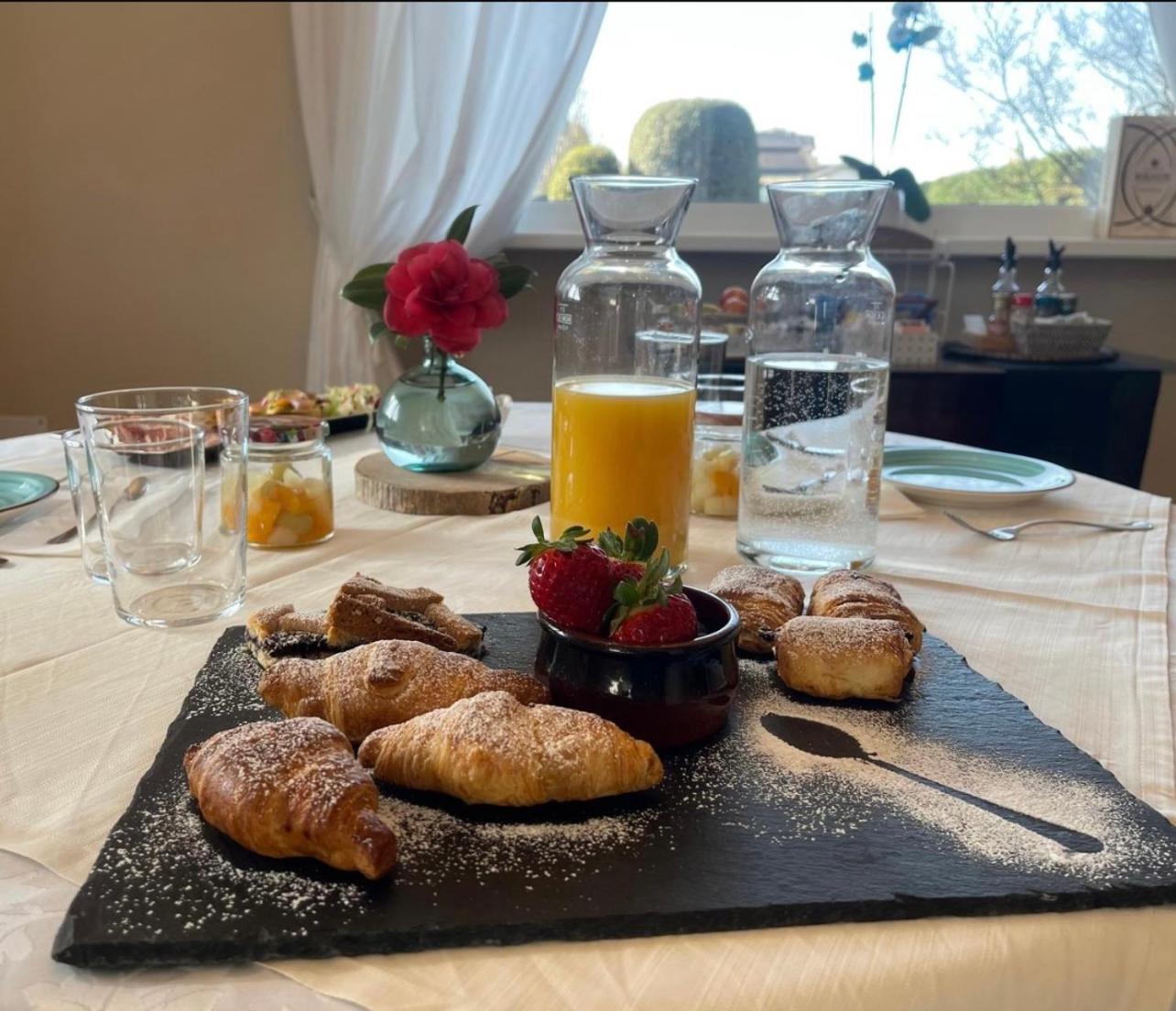 Villa Marchese Lake Maggiore ソンマ・ロンバルド エクステリア 写真